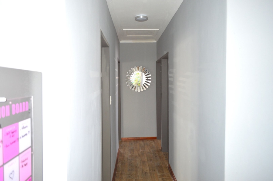 3 Bedroom Property for Sale in Wilkoppies North West